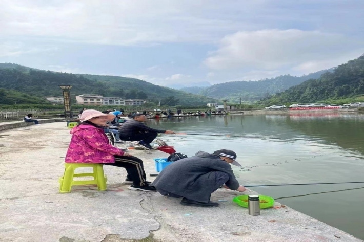 钓鱼5.jpg